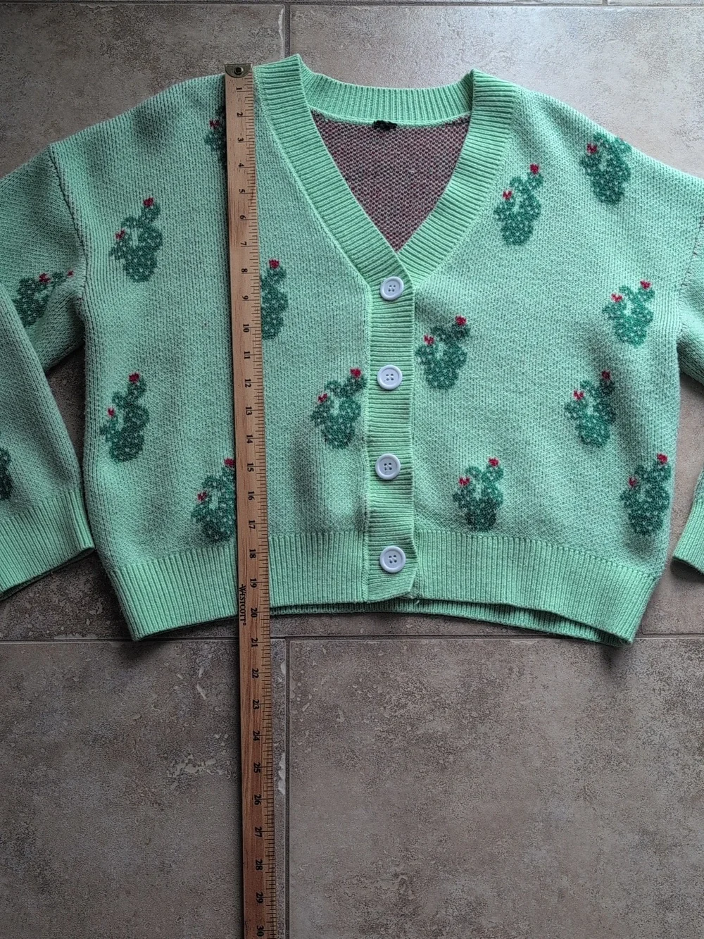 Green cactus cardigan - Picture 8 of 12